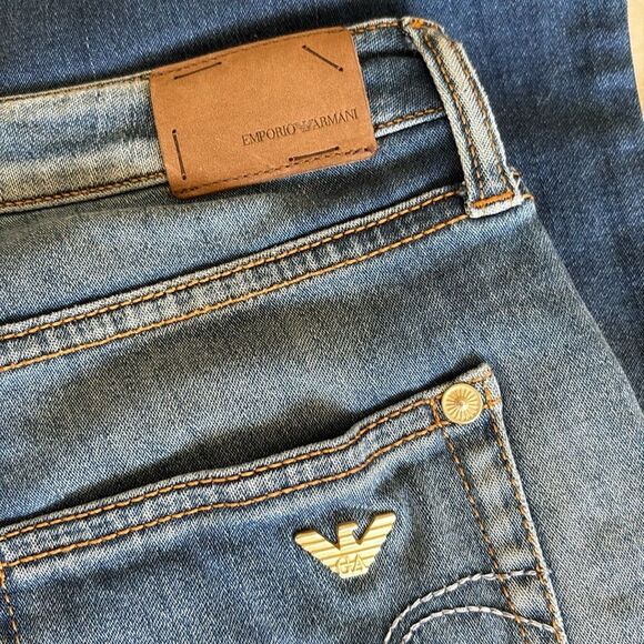 EMPORIO ARMANI Olivia Flare Fit Jeans ($425) - Picture 8 of 10